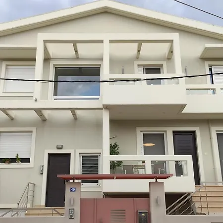Apartment Irida